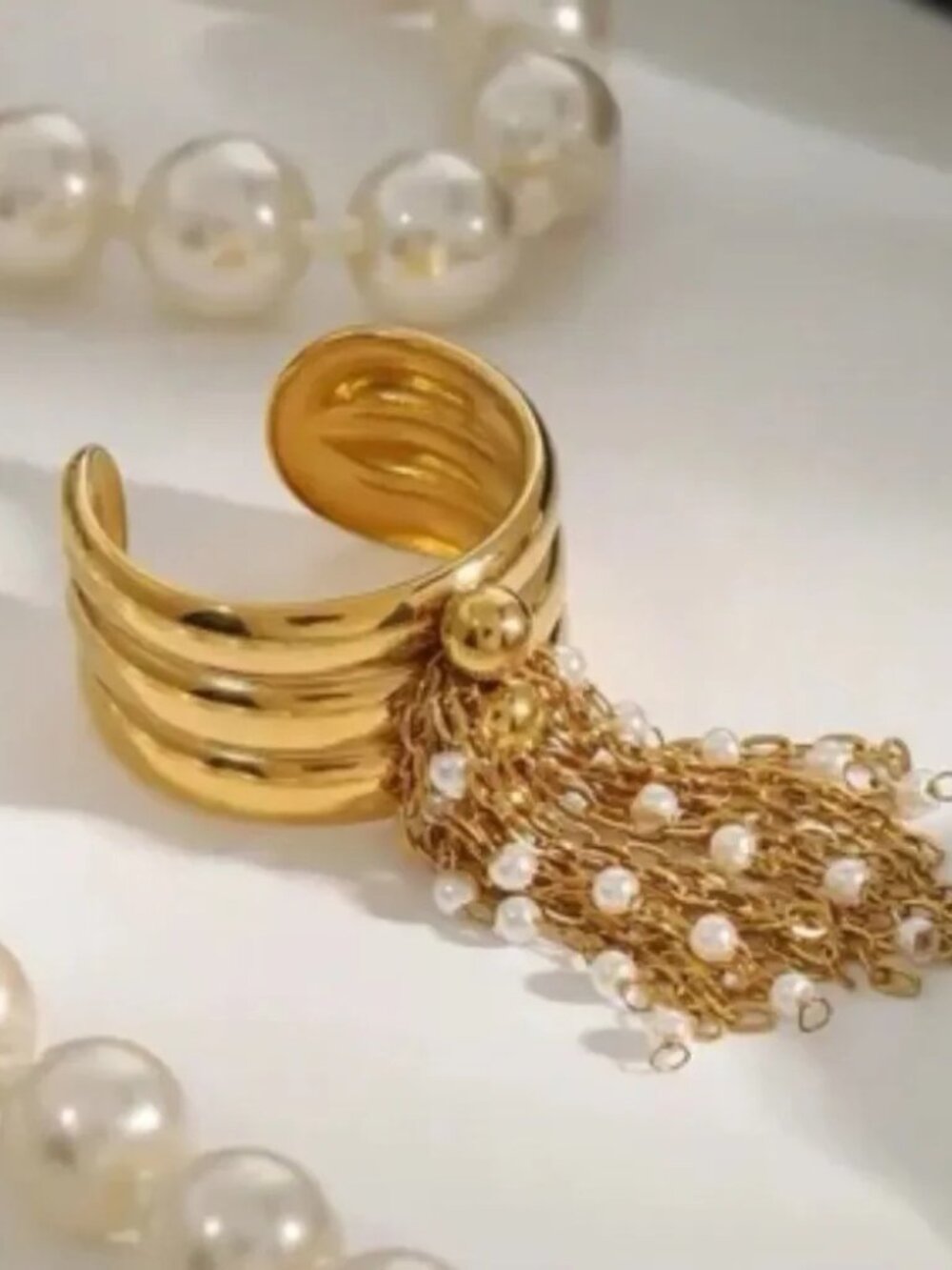 Gold Chai Ring Q319